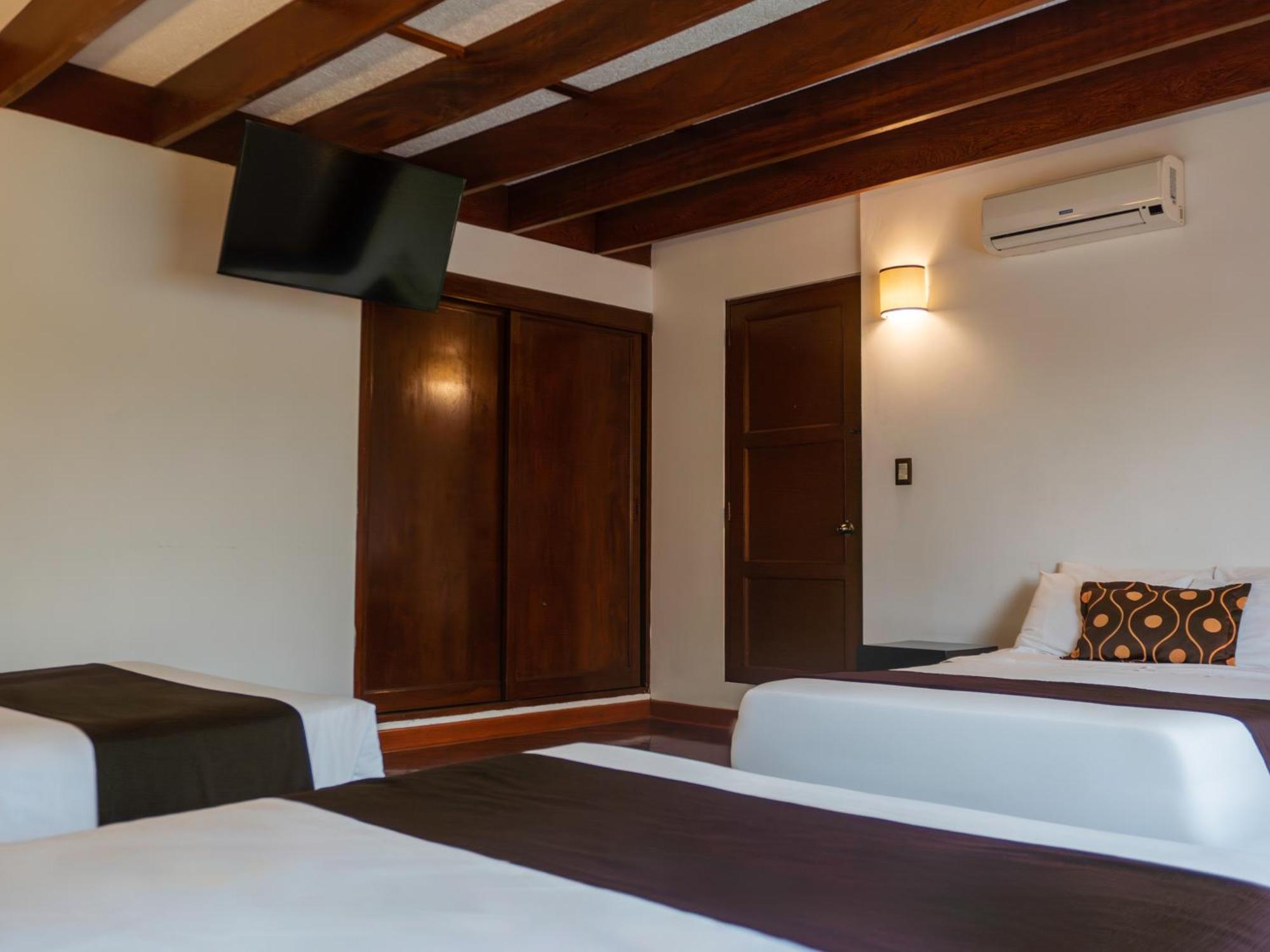 Hotel Ferre De Ville Lima Exterior photo